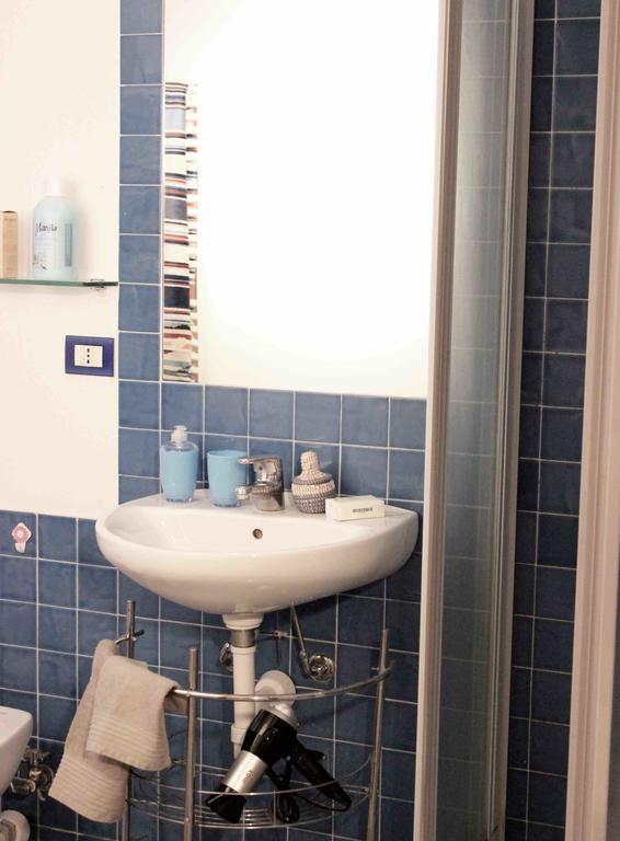 דירות אלבה Casa Crissi מראה חיצוני תמונה