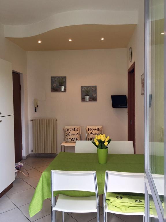 דירות אלבה Casa Crissi מראה חיצוני תמונה