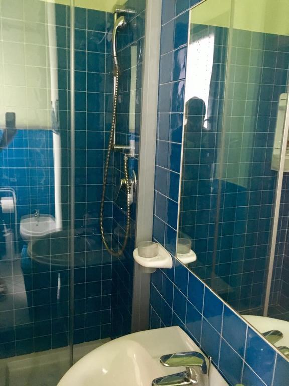 דירות אלבה Casa Crissi מראה חיצוני תמונה