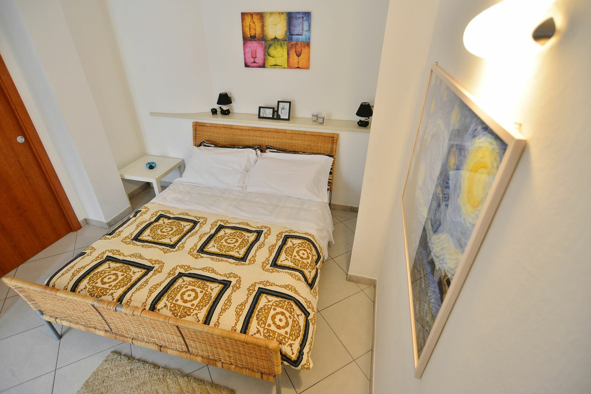 דירות אלבה Casa Crissi מראה חיצוני תמונה