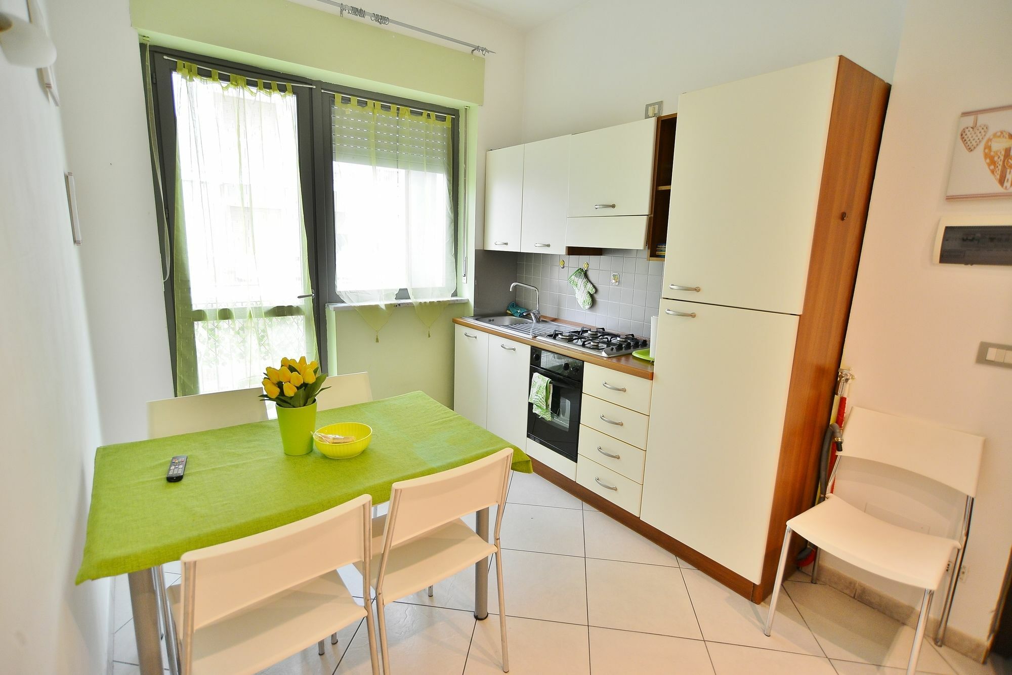 דירות אלבה Casa Crissi מראה חיצוני תמונה